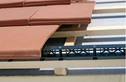 Picture of Venting batten without bird screen